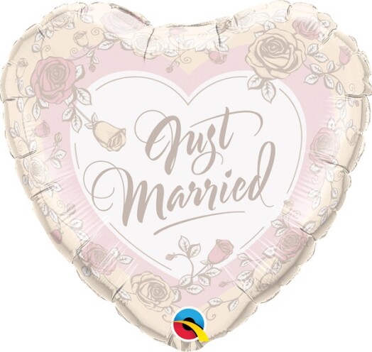 18" Just Married Roses Foil Balloon