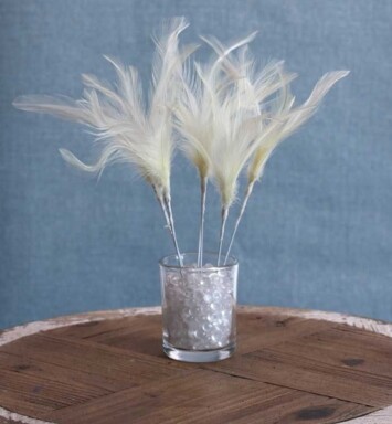 Narrow Feather - Ivory