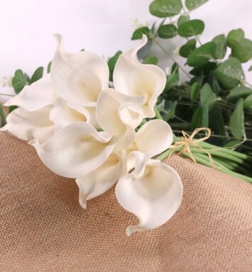 Real Touch Cali Lilly