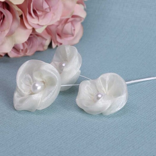 Cream Flower Head with Pearls