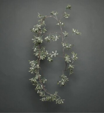 180cm Frosted White Berry Garland